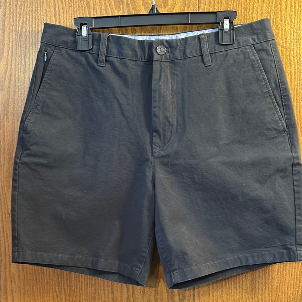 Men's Bonobos Black Casual Shorts size 34.